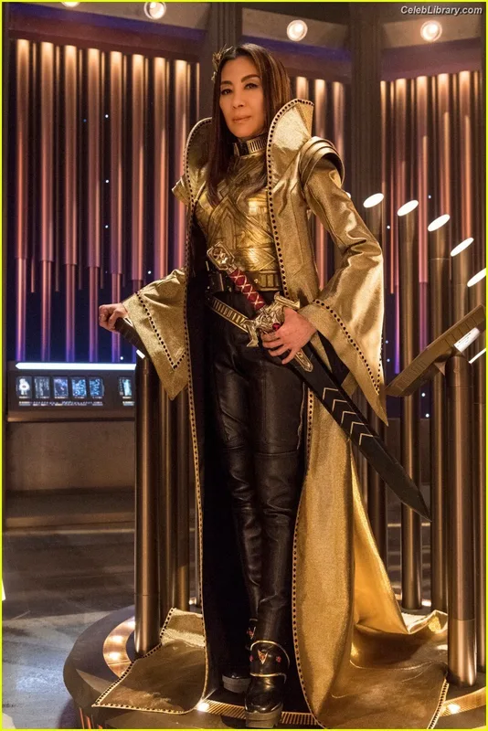 Michelle Yeoh photo 9 of 238