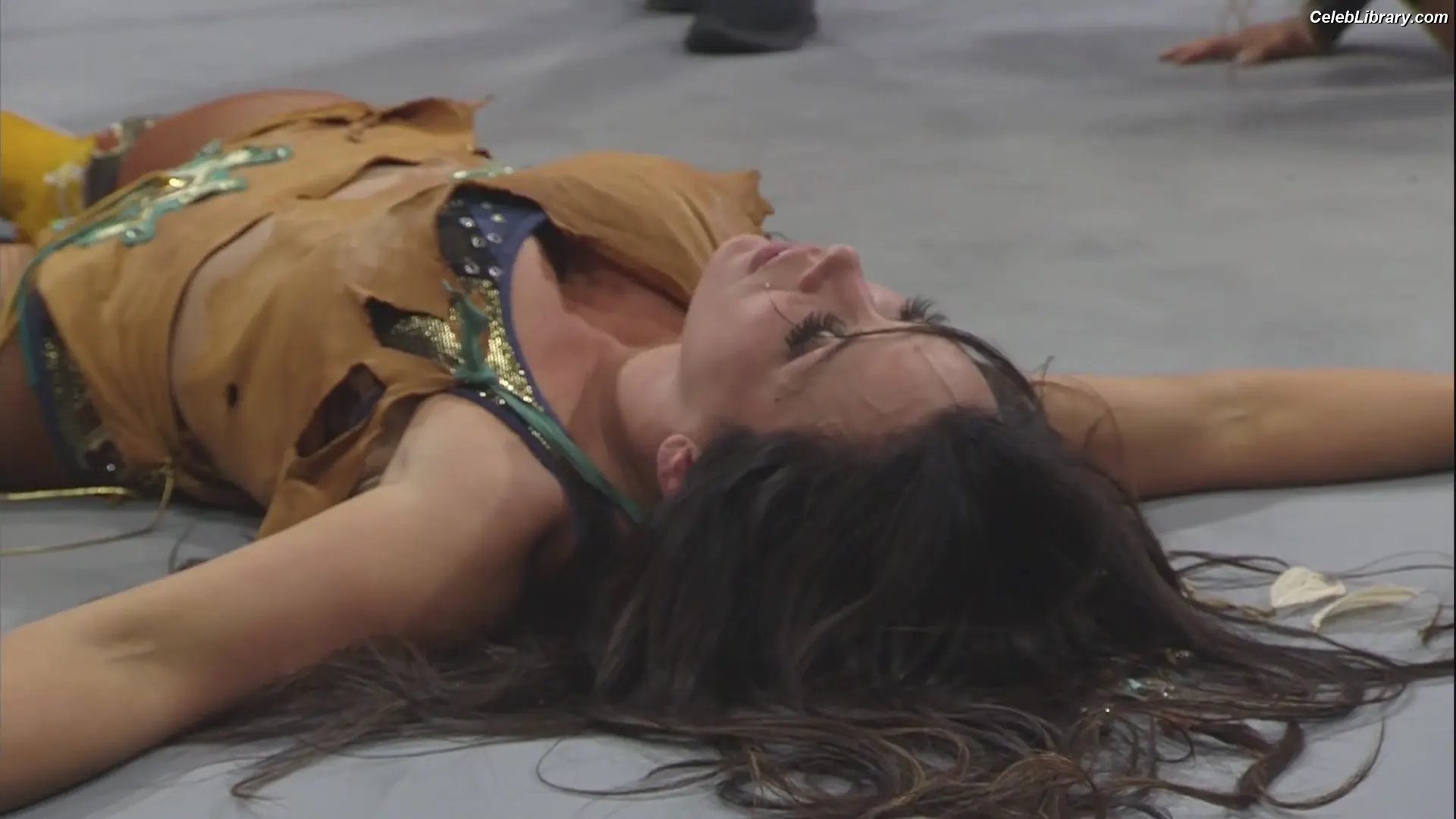Mickie James photo 5 of 1067