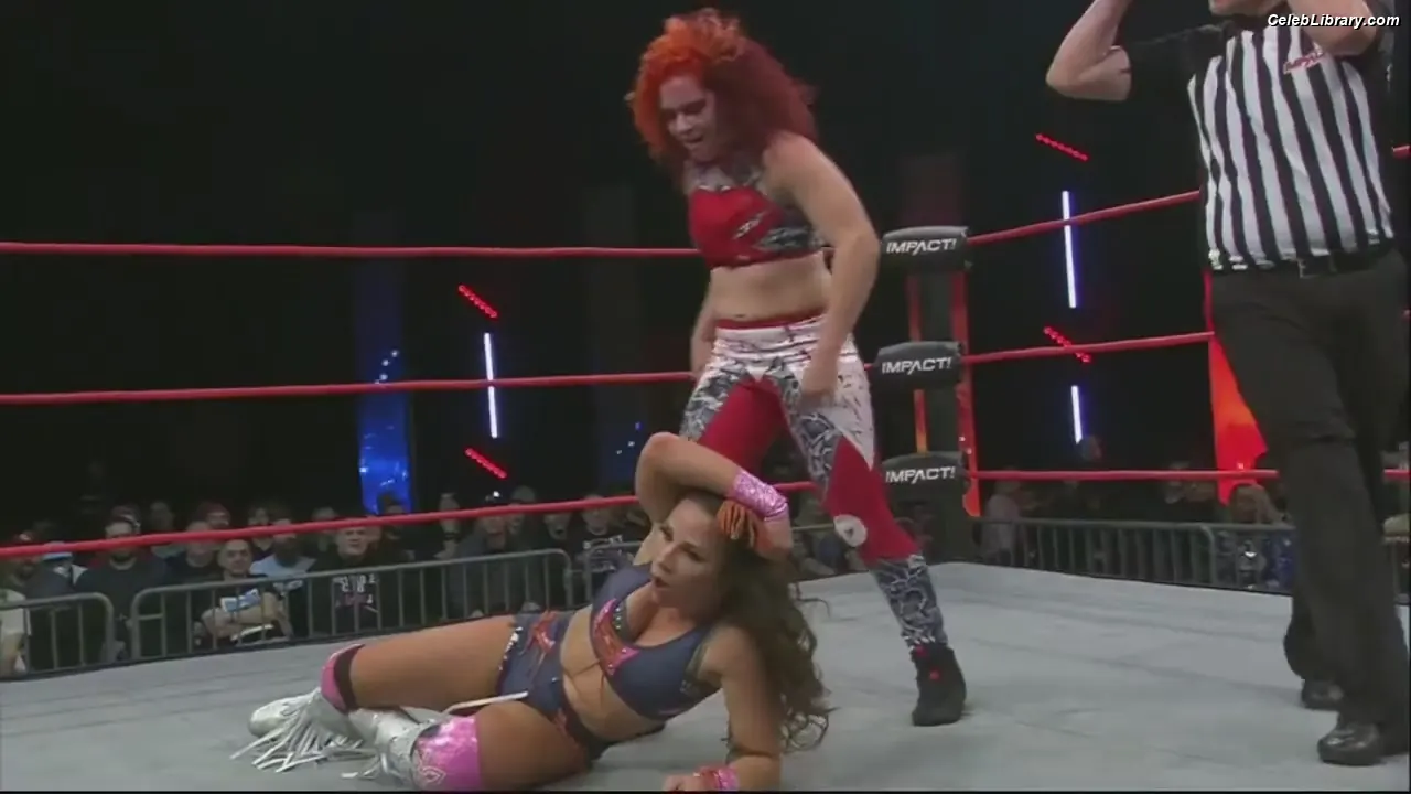 Mickie James photo 10 of 1067