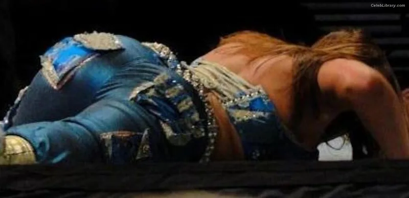 Mickie James photo 6 of 1064