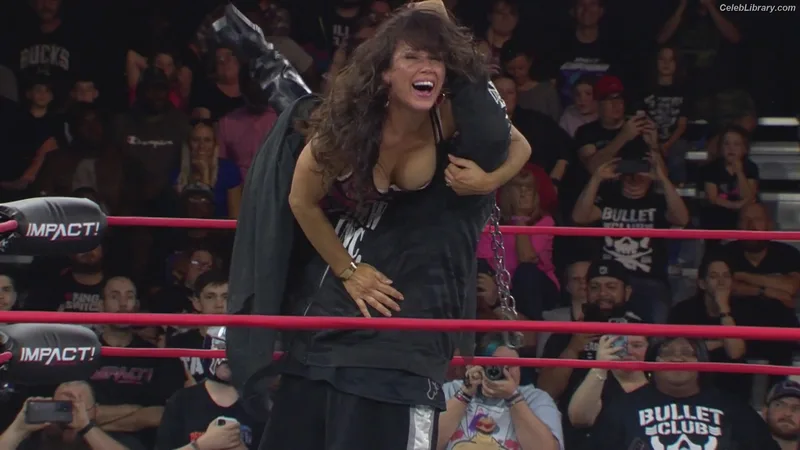 Mickie James photo 15 of 1064