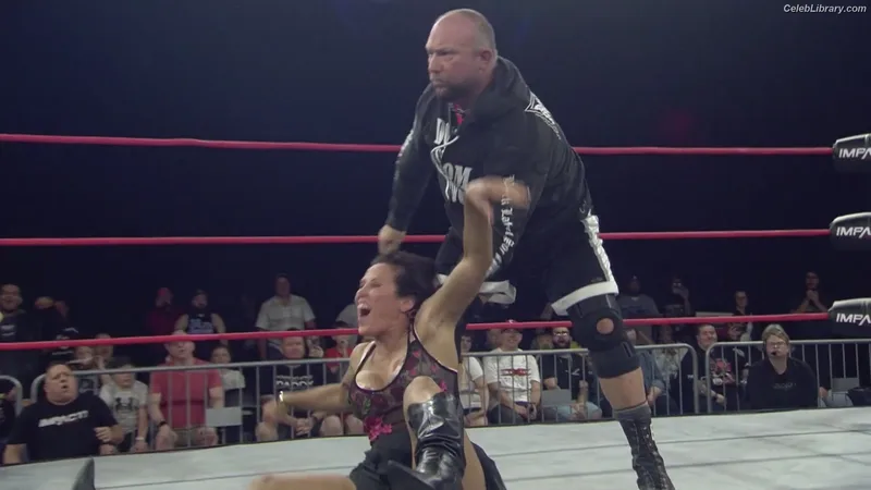 Mickie James photo 18 of 1064