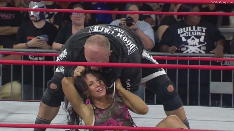 Mickie James photo 1 of 1064