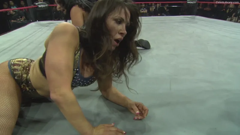 Mickie James photo 24 of 1064