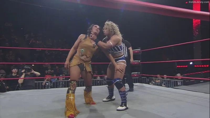 Mickie James photo 16 of 1064