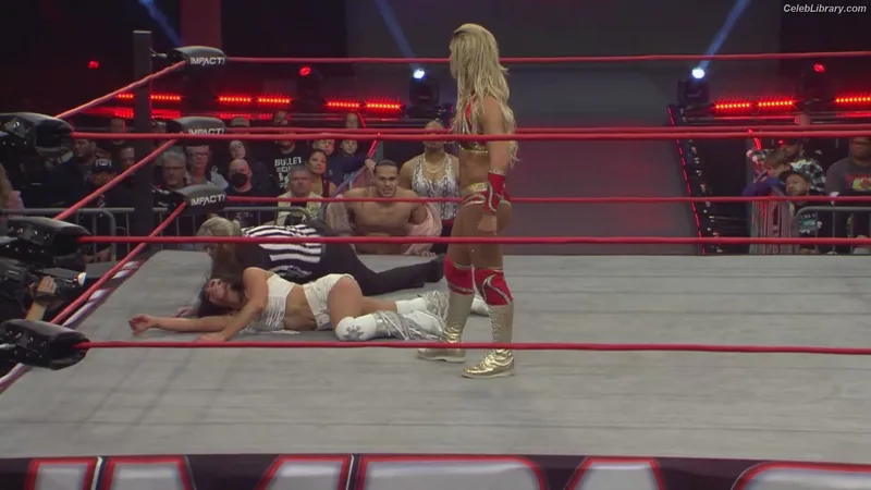 Mickie James photo 21 of 1064