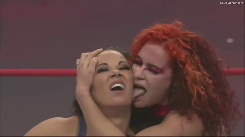 Mickie James photo 3 of 1064