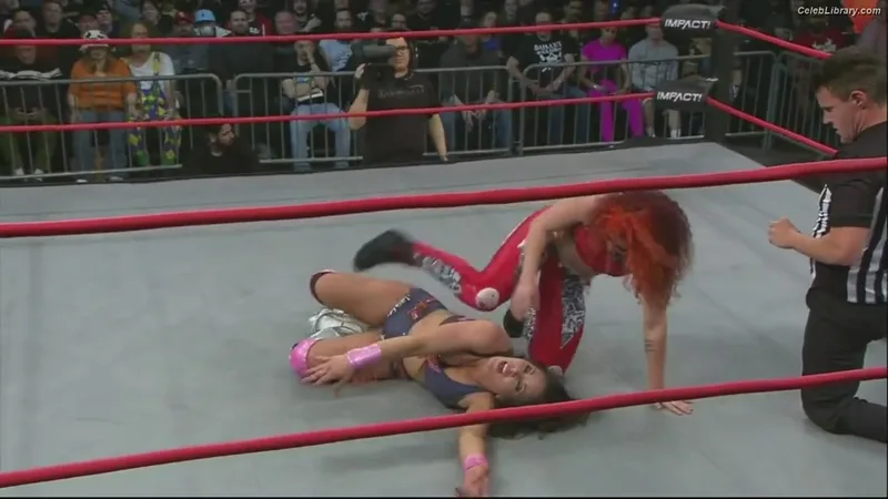Mickie James photo 4 of 1064