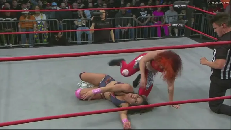 Mickie James photo 5 of 1064