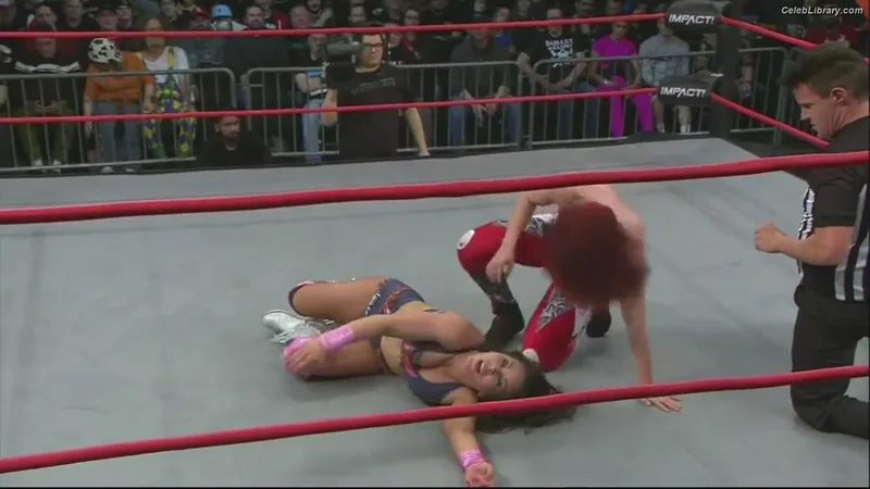 Mickie James photo 6 of 1064
