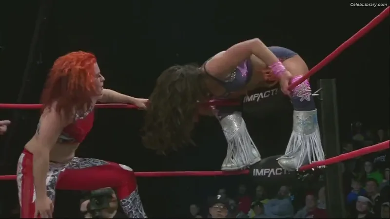 Mickie James photo 1 of 1064