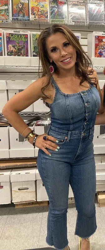 Mickie James photo 8 of 1064