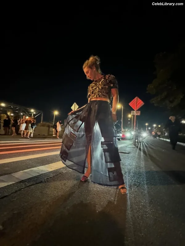 Mikaela Shiffrin photo 22 of 50