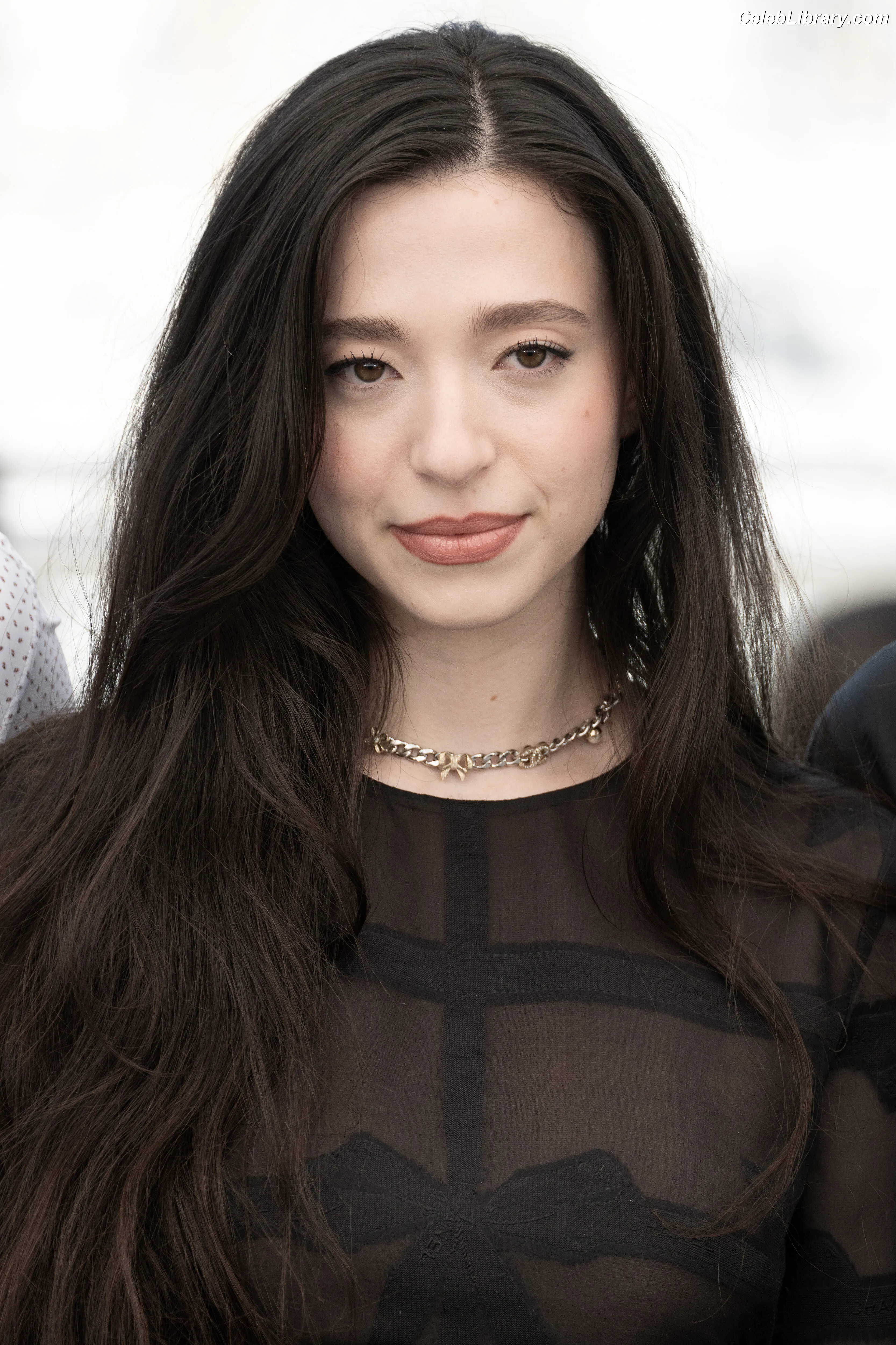 Mikey Madison photo 8 of 1394