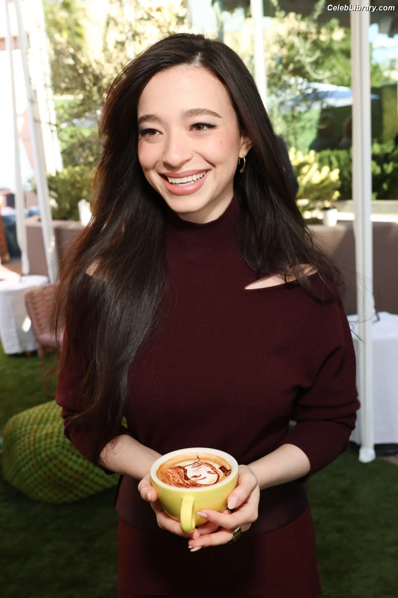 Mikey Madison photo 3 of 1394
