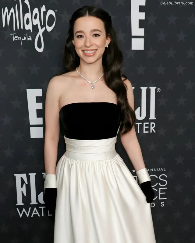 Mikey Madison photo 13 of 1394