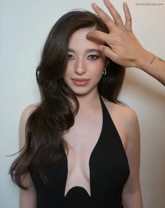 Mikey Madison photo 10 of 1394