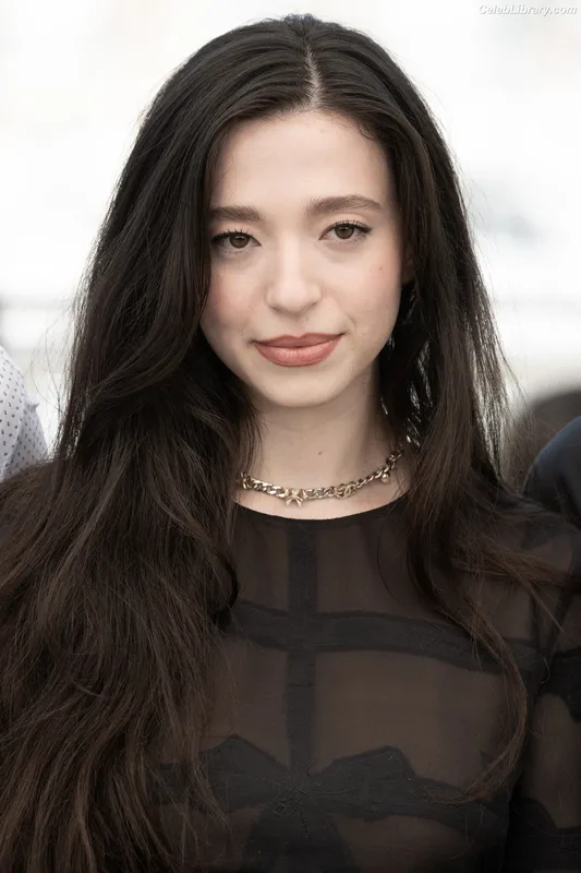 Mikey Madison photo 8 of 1394