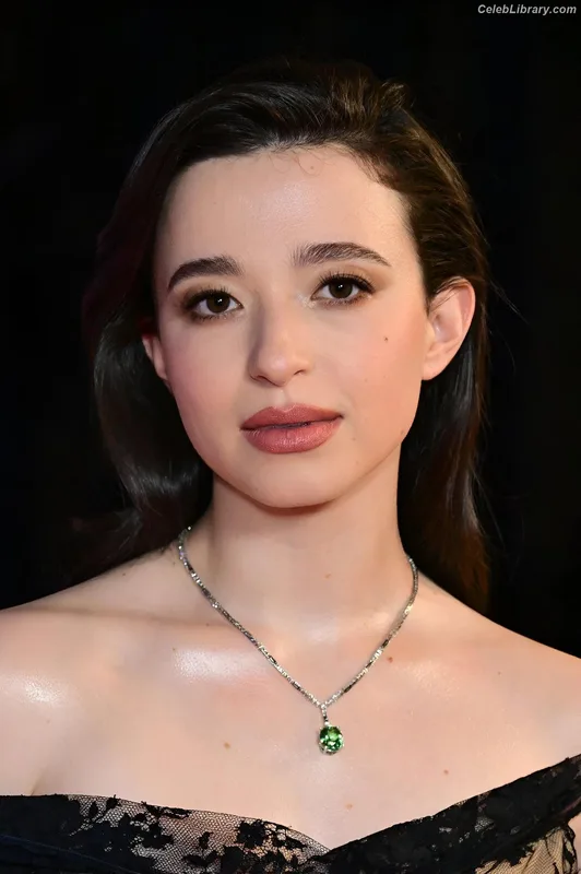 Mikey Madison photo 18 of 1394