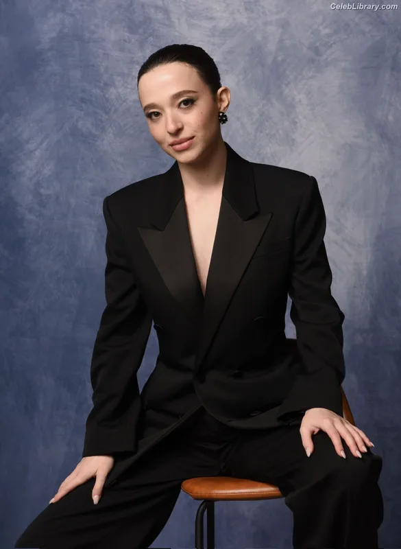 Mikey Madison photo 9 of 1394