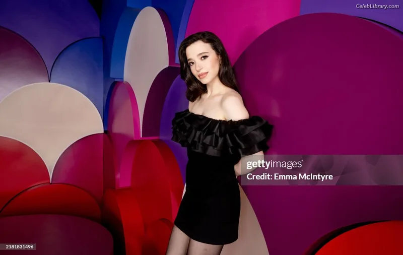 Mikey Madison photo 4 of 1394