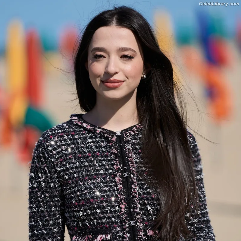 Mikey Madison photo 14 of 1394
