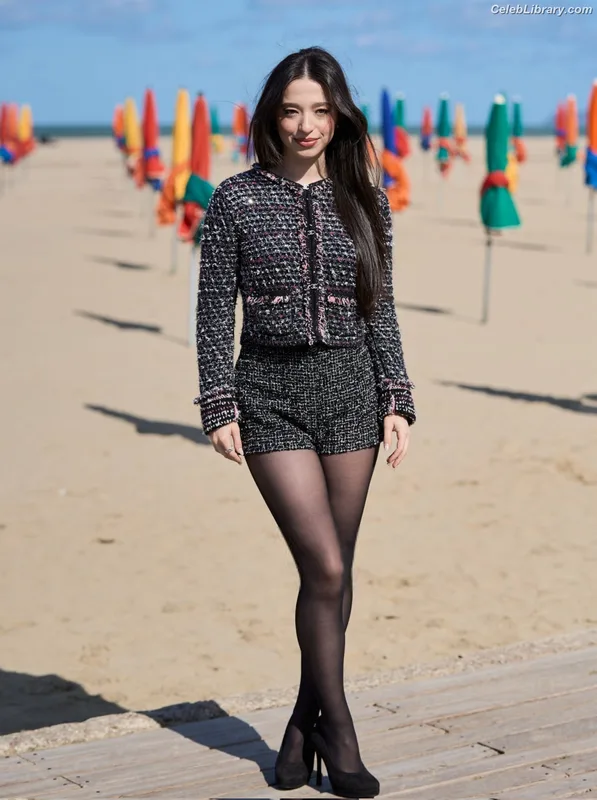 Mikey Madison photo 15 of 1394