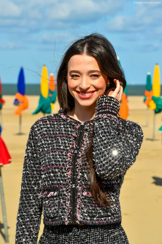 Mikey Madison photo 16 of 1394