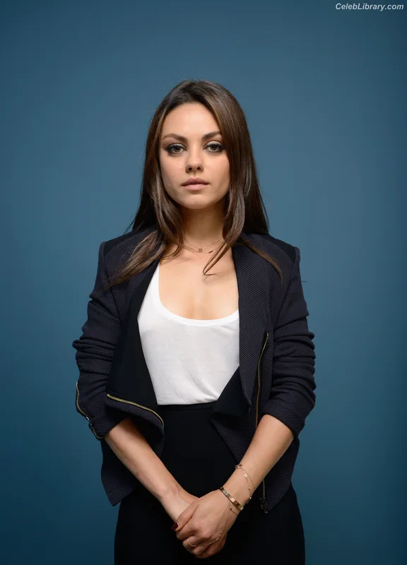 Mila Kunis photo 12 of 337