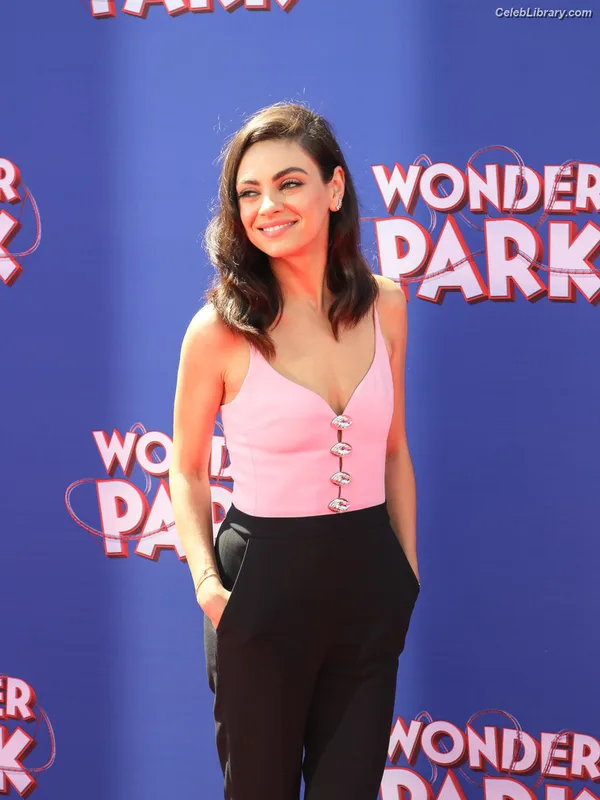 Mila Kunis photo 10 of 337