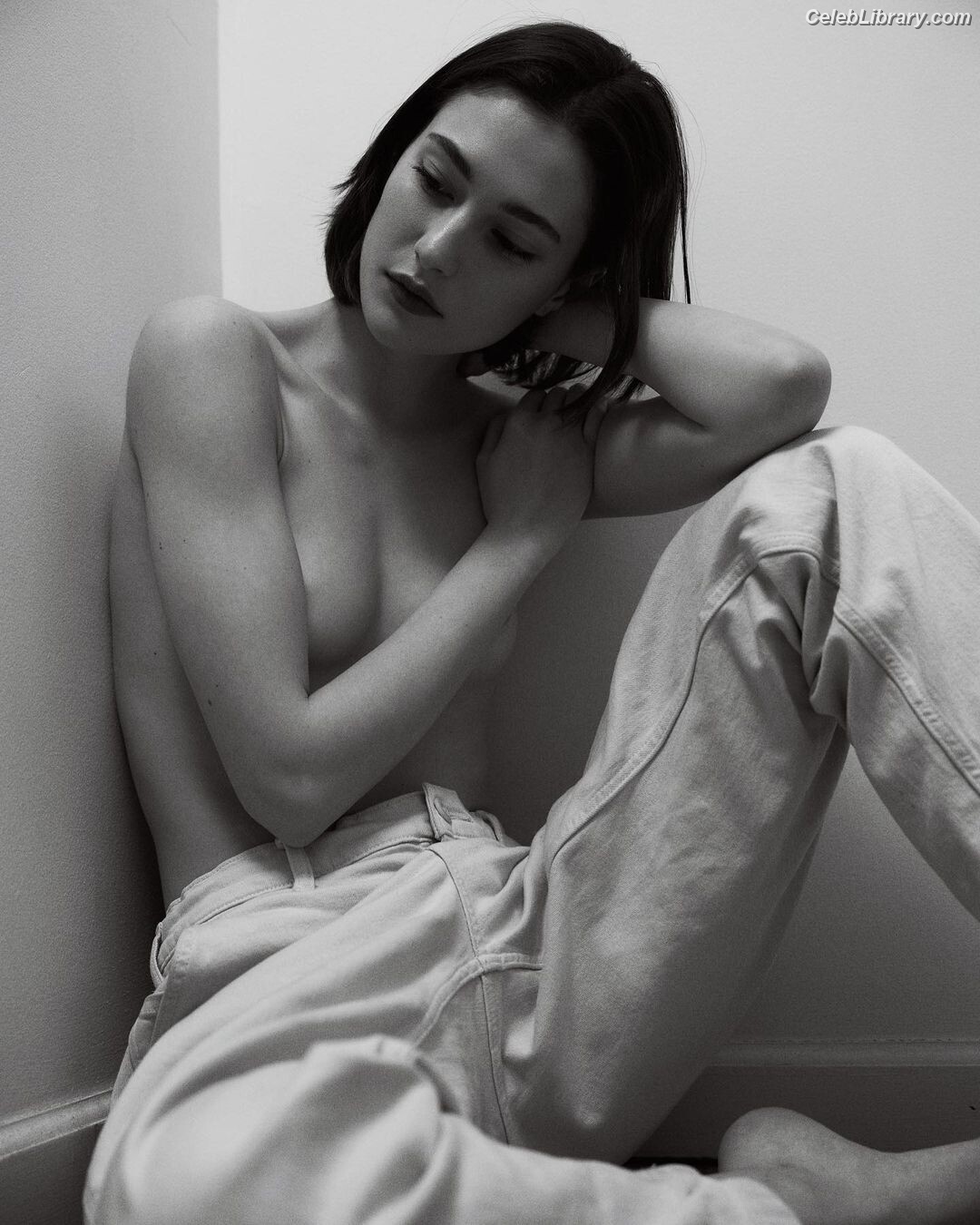 Milana Mikhailush photo 8 of 8