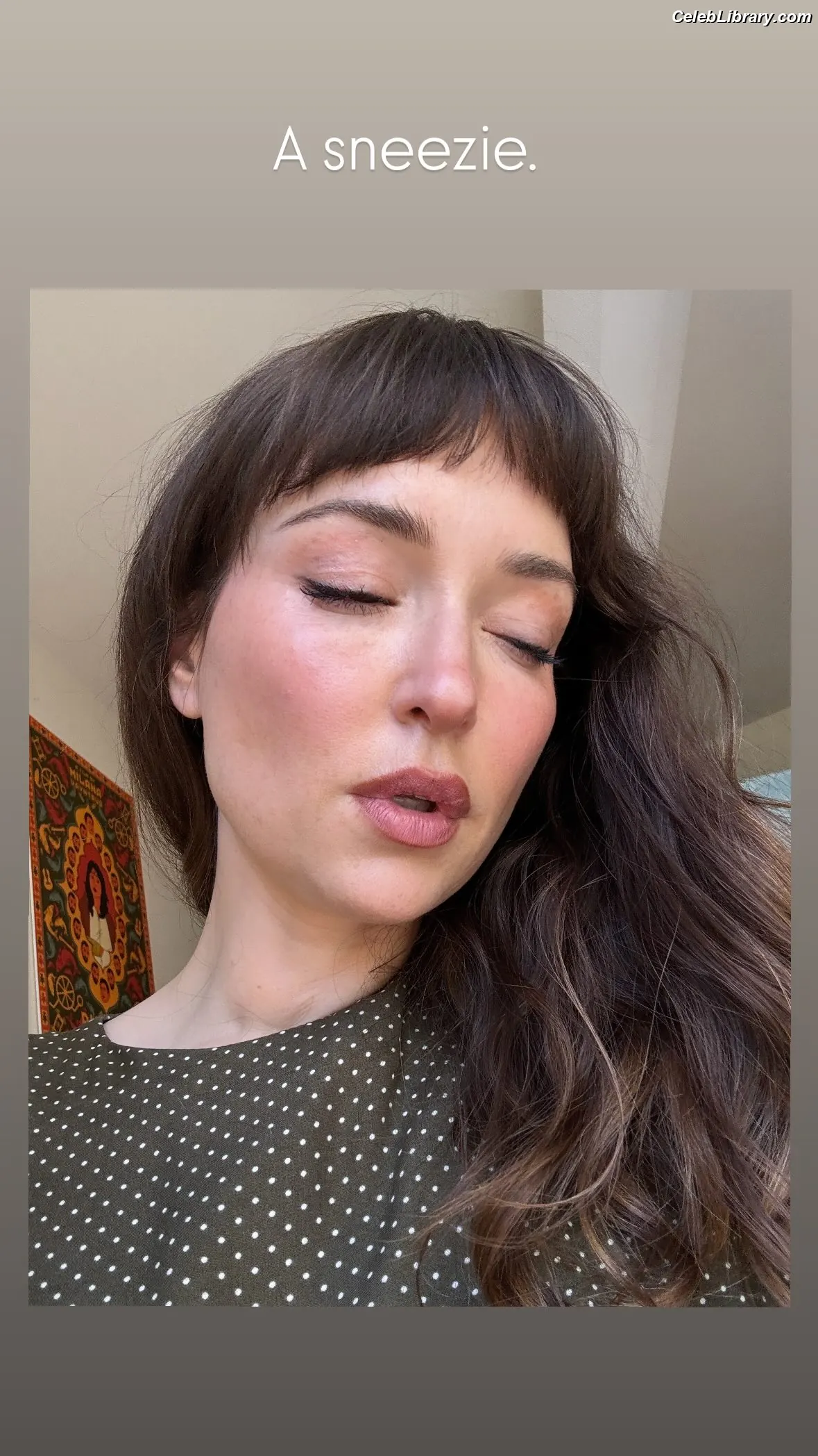 Milana Vayntrub photo 10 of 923