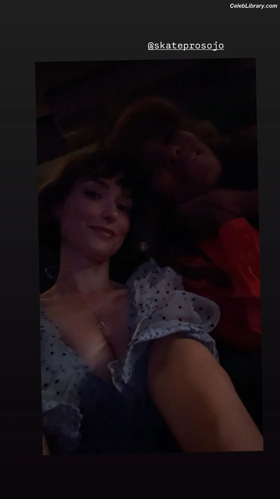 Milana Vayntrub photo 13 of 923