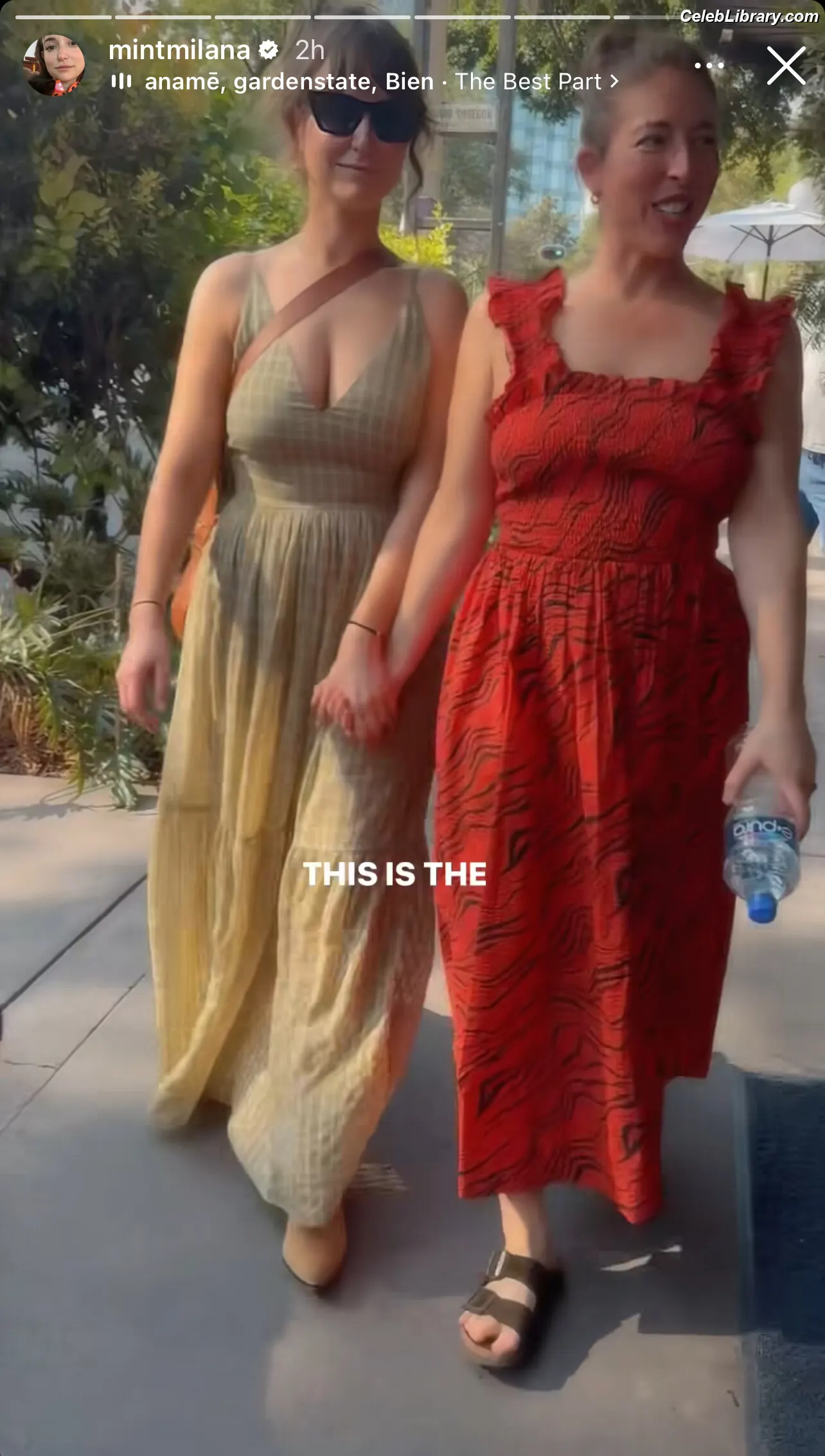 Milana Vayntrub photo 9 of 923
