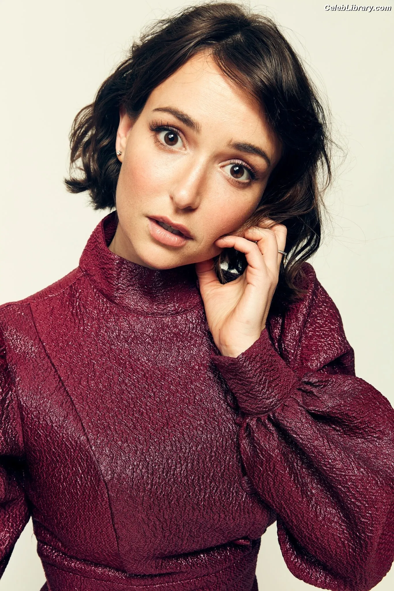 Milana Vayntrub photo 19 of 923