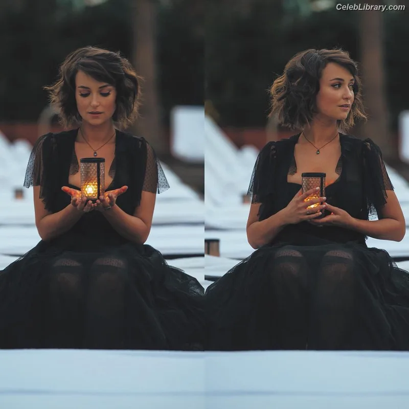 Milana Vayntrub photo 3 of 894