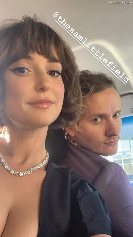 Milana Vayntrub photo 18 of 894