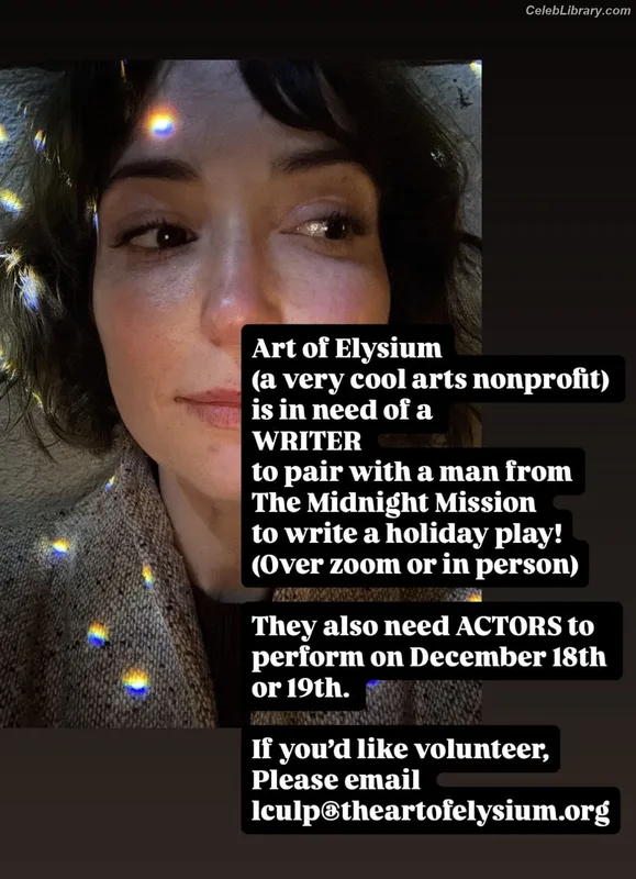 Milana Vayntrub photo 17 of 894