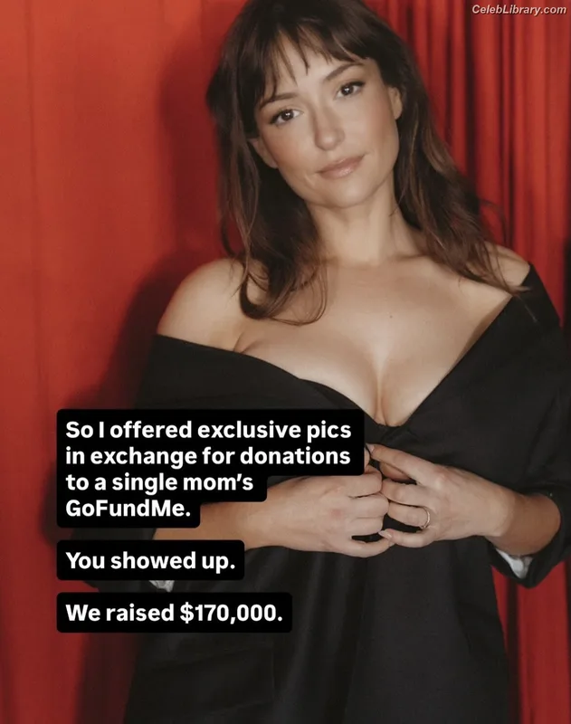 Milana Vayntrub photo 4 of 894