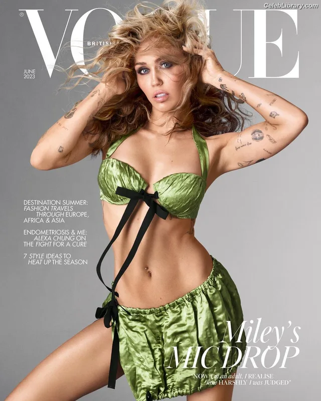 Miley Cyrus photo 18 of 2351