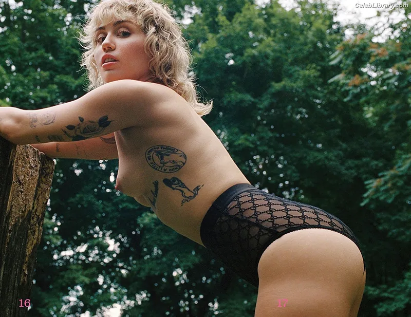 Miley Cyrus photo 14 of 2351