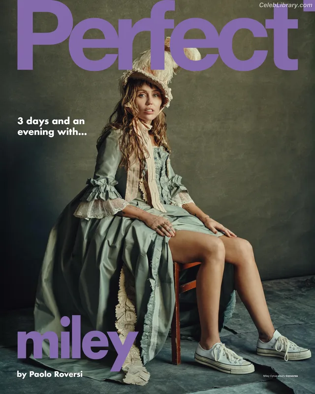 Miley Cyrus photo 18 of 2351