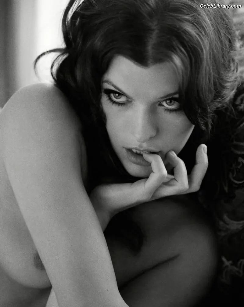 Milla Jovovich photo 16 of 86