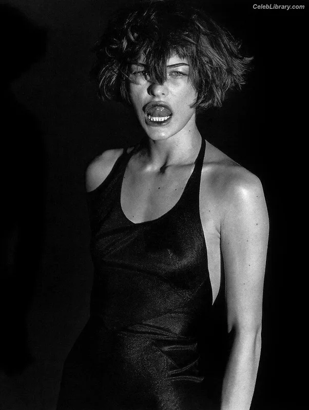Milla Jovovich photo 13 of 85