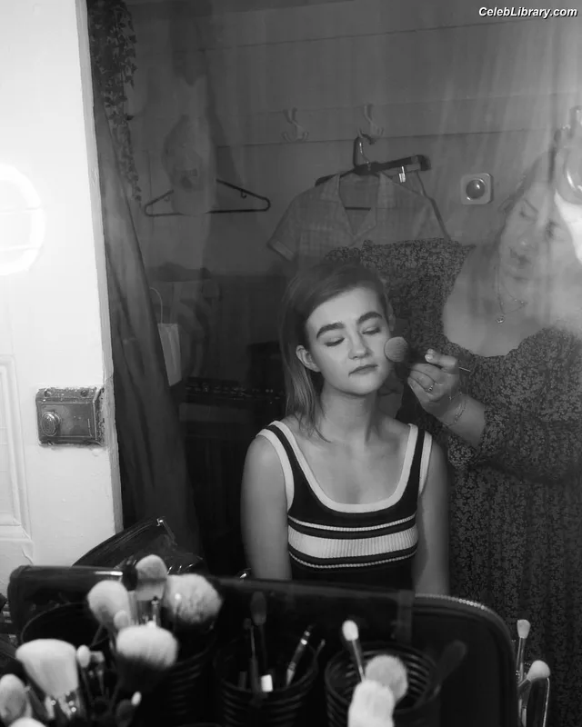 Millicent Simmonds photo 3 of 33
