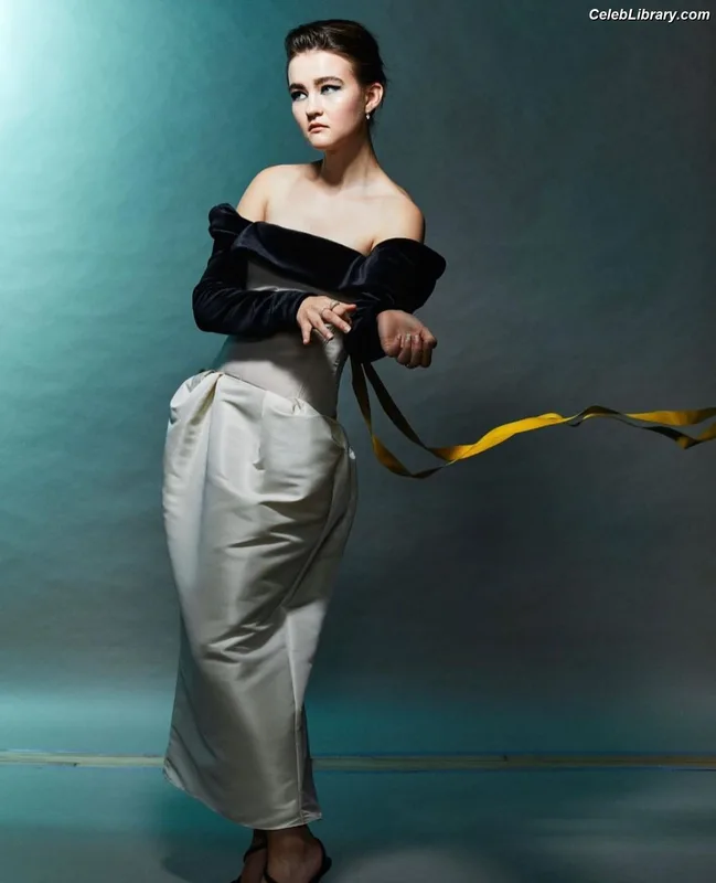 Millicent Simmonds photo 23 of 33