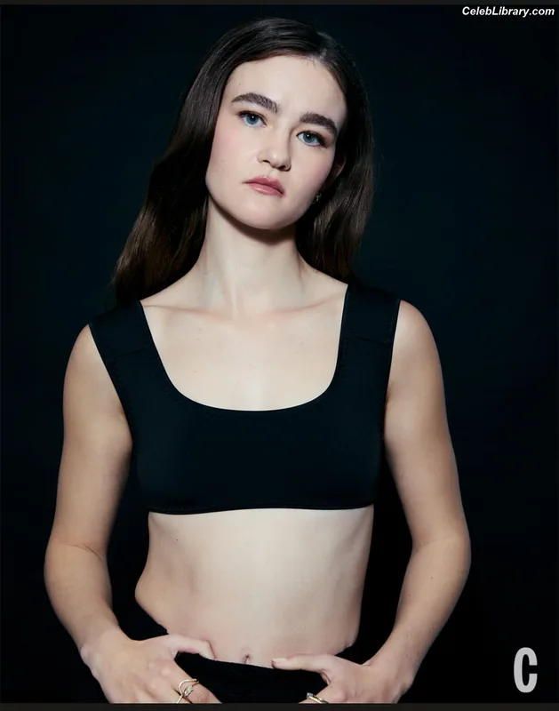 Millicent Simmonds photo 22 of 33