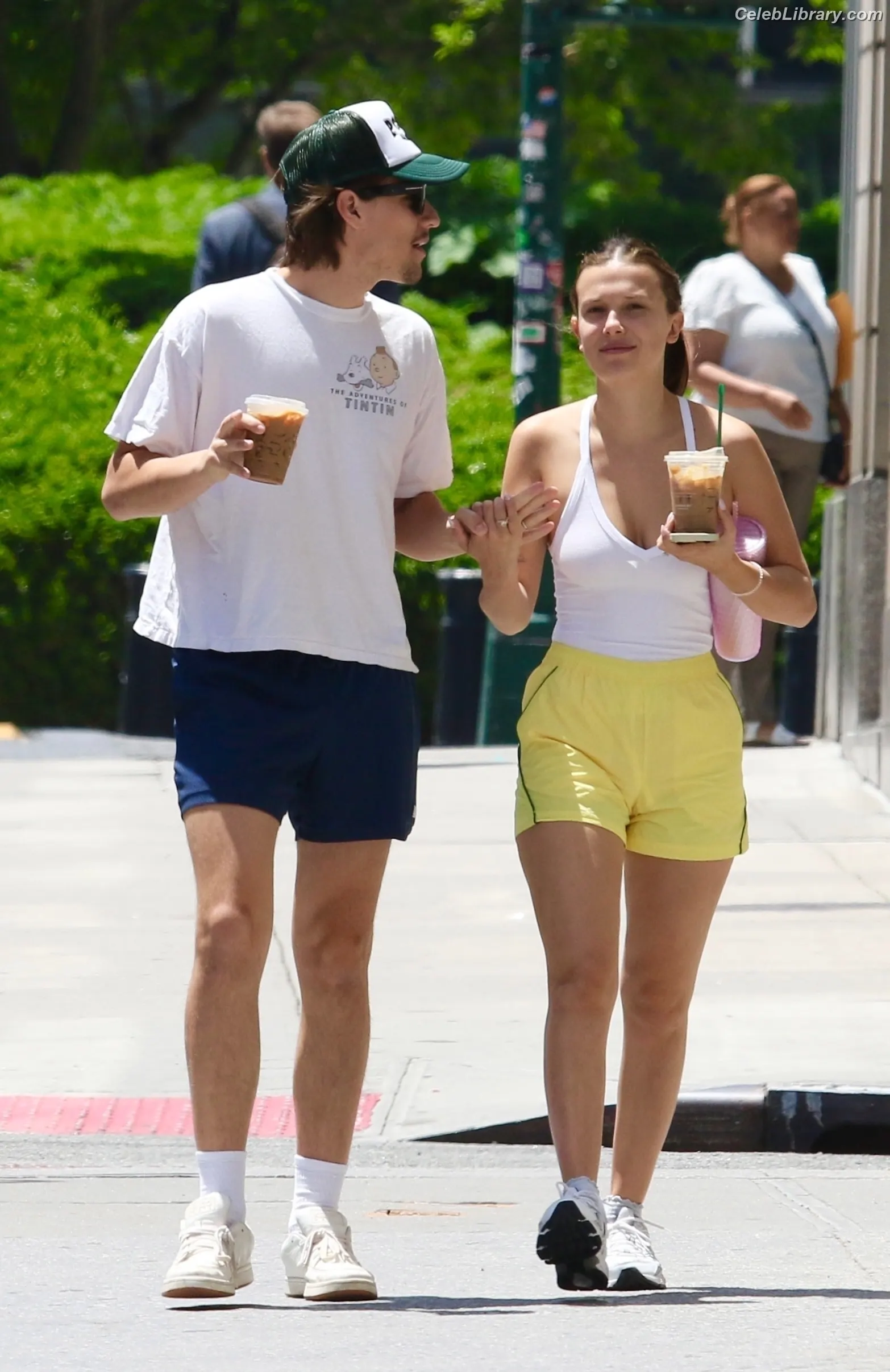 Millie Bobby Brown photo 20 of 4181