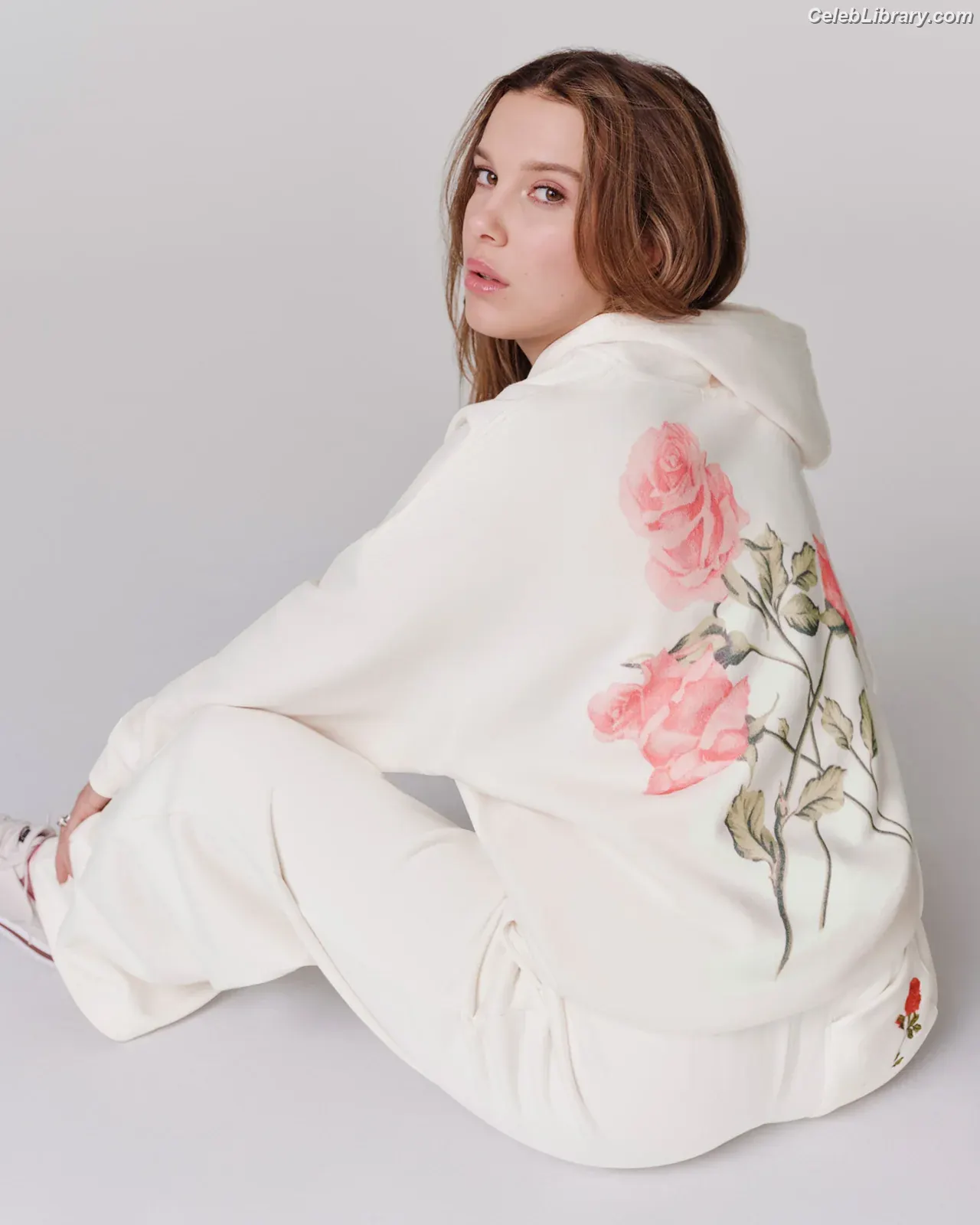 Millie Bobby Brown photo 16 of 4181