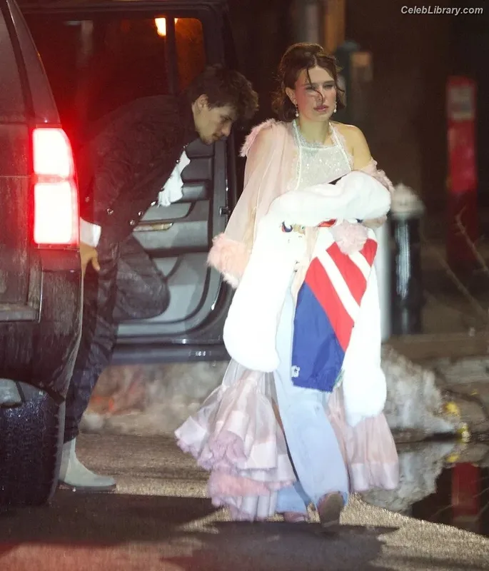 Millie Bobby Brown photo 14 of 4182
